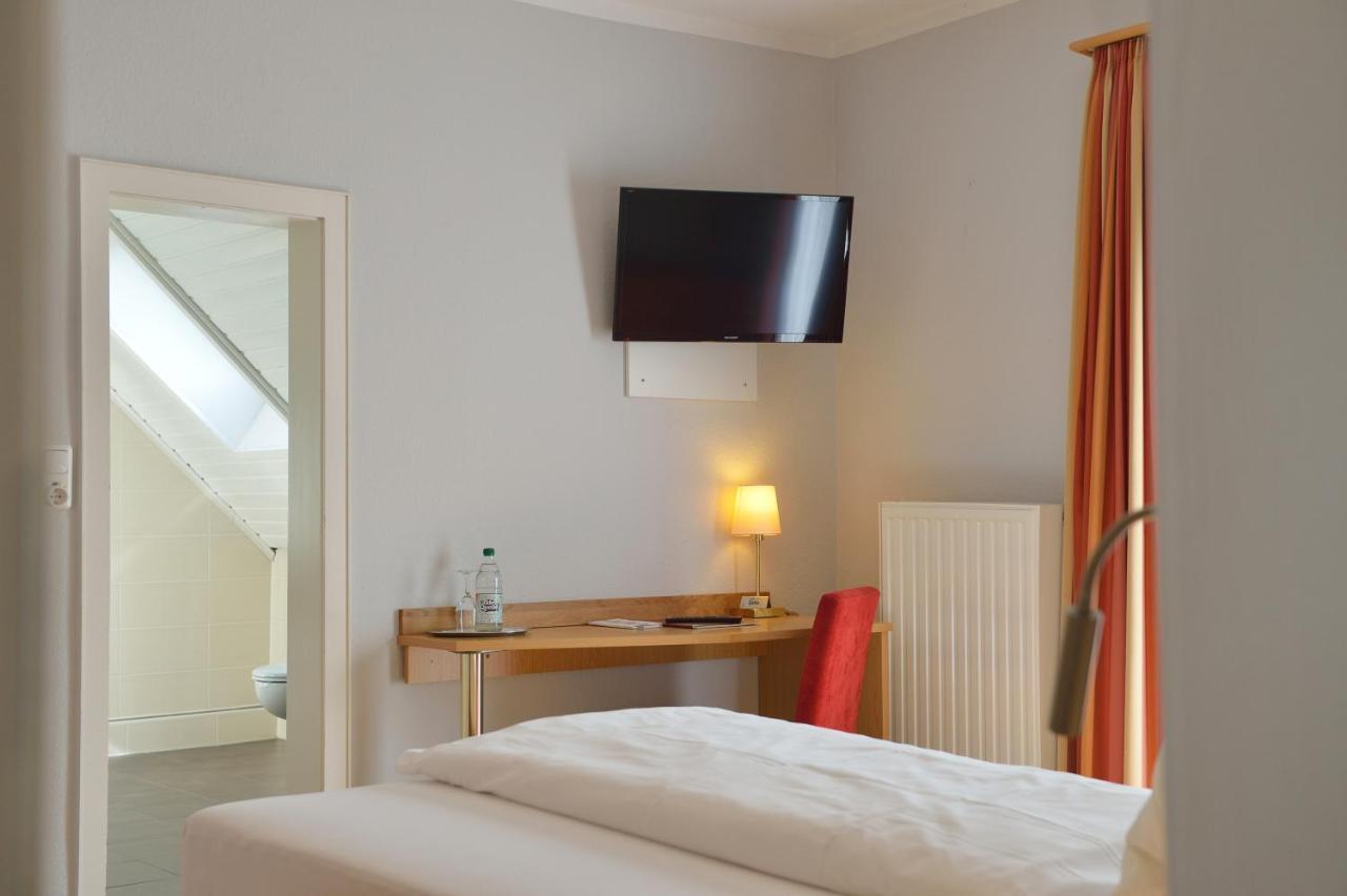Land-Gut-Hotel Allerhof Frankenfeld Экстерьер фото